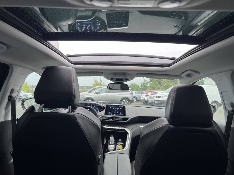 Photo 6 de l'offre de PEUGEOT 3008 (2) Puretech 180 S&S EAT8 ALLURE à 22790€ chez Carlyss automobiles Vitré