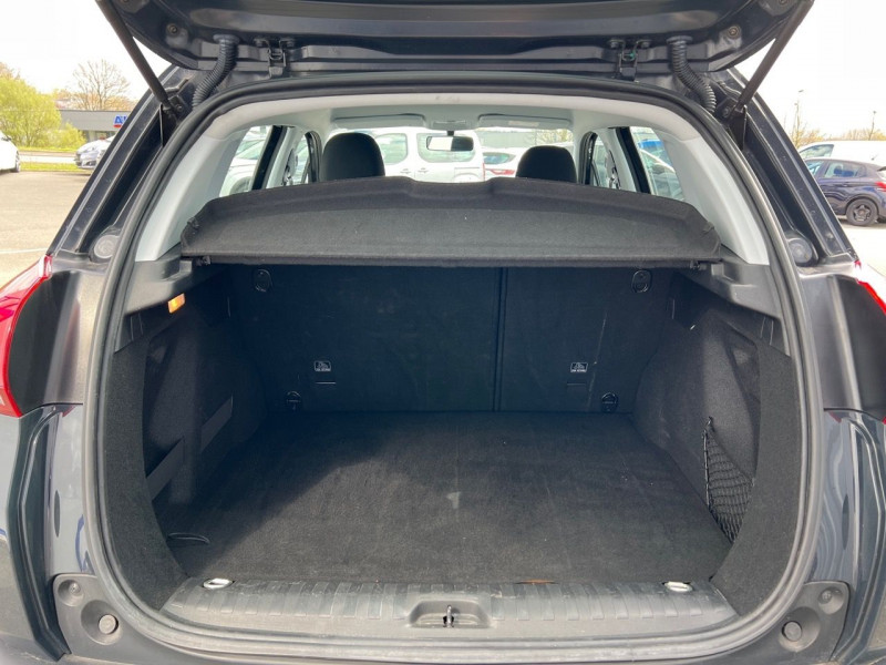 Photo 14 de l'offre de PEUGEOT 2008 Puretech 82 S&S ACTIVE à 12990€ chez Carlyss automobiles Vitré