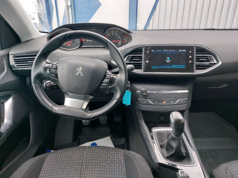 Photo 7 de l'offre de PEUGEOT 308 SW (2) Puretech 110 S&S ACTIVE à 12990€ chez Carlyss automobiles Vitré