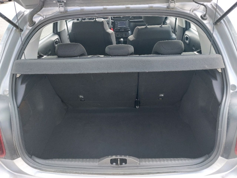 Photo 6 de l'offre de CITROEN C3 (3) PureTech 83 S&S BVM Feel à 13490€ chez Carlyss automobiles Vitré
