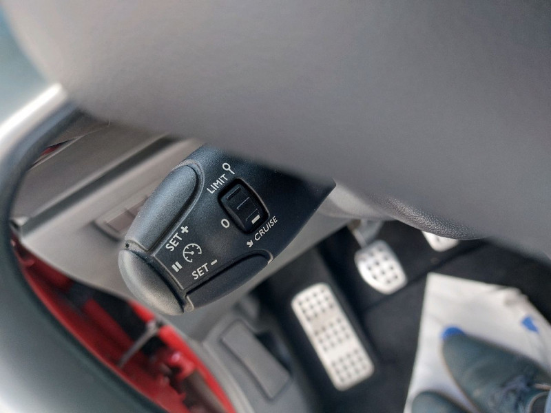Photo 18 de l'offre de CITROEN DS3 PureTech 110 S&S BVM So Chic à 10990€ chez Carlyss automobiles Vitré