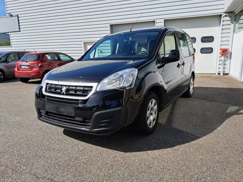 Photo 5 de l'offre de Peugeot Partner Tepee (2) 1.6 BlueHDi 100 S&S EGT6 Active à 14490€ chez Carlyss automobiles Vitré