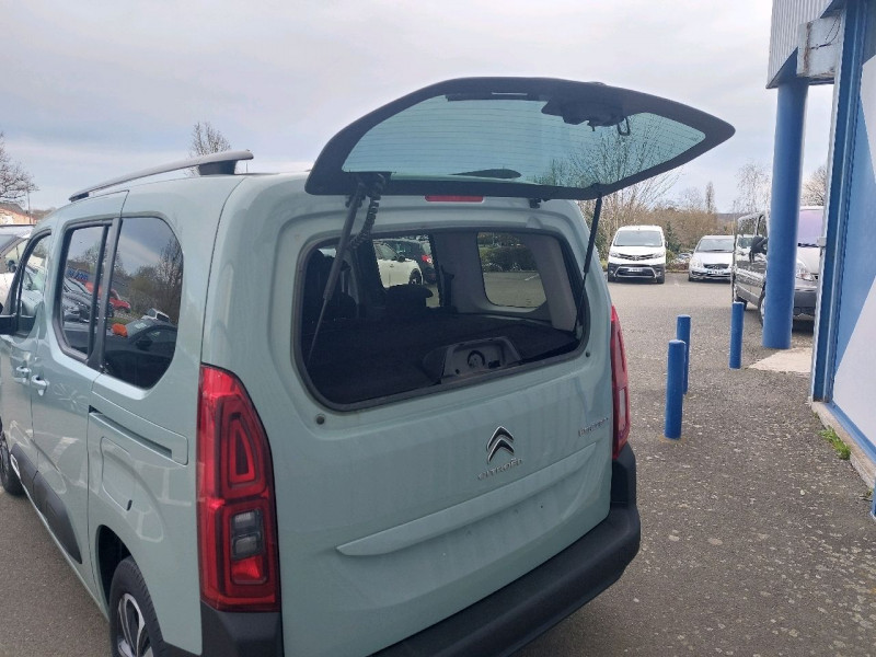 Photo 4 de l'offre de CITROEN Berlingo (3) Taille M BlueHDi 100 BVM Shine à 22490€ chez Carlyss automobiles Vitré
