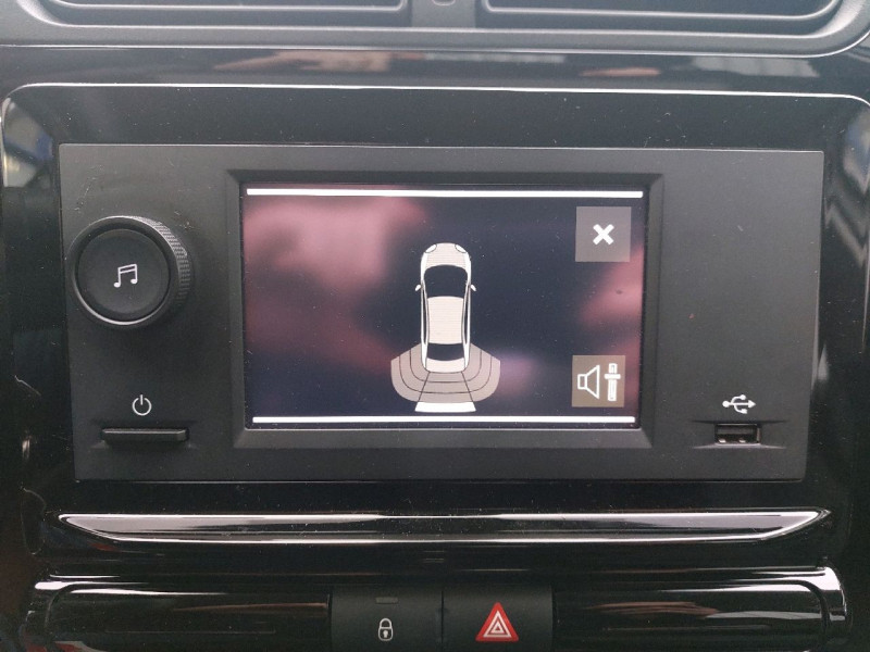 Photo 8 de l'offre de CITROEN C3 (3) PureTech 83 S&S BVM Feel à 12990€ chez Carlyss automobiles Vitré