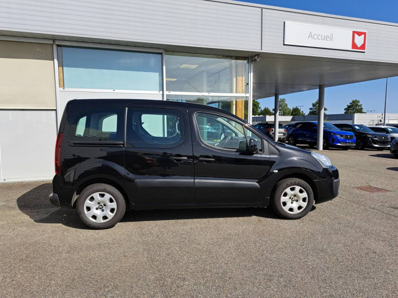 Photo 2 de l'offre de Peugeot Partner Tepee (2) 1.6 BlueHDi 100 S&S EGT6 Active à 14490€ chez Carlyss automobiles Vitré