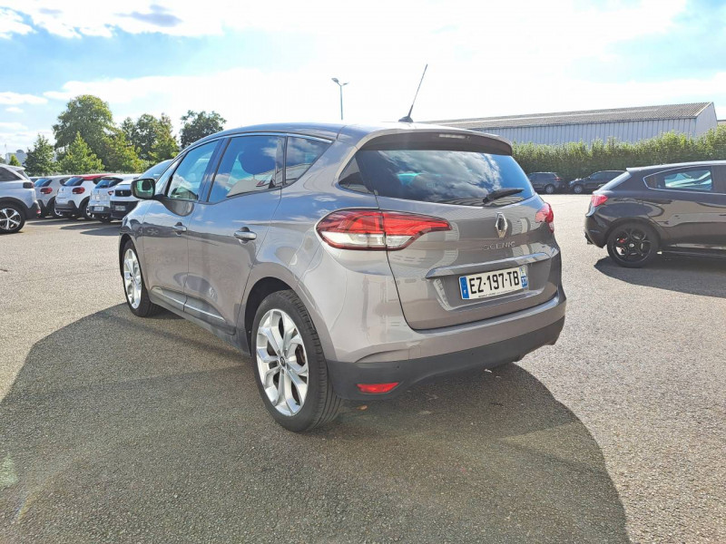 Photo 4 de l'offre de Renault Scénic (4) Business Energy dCi 110 EDC à 13990€ chez Carlyss automobiles Vitré