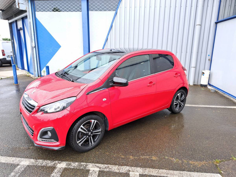 Photo 2 de l'offre de PEUGEOT 108 VTi 72 GT Line à 9990€ chez Carlyss automobiles Vitré