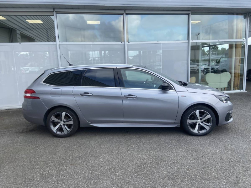 Photo 3 de l'offre de PEUGEOT 308 SW (2) BlueHDi 130 EAT8 S&S SW GT LINE à 14790€ chez Carlyss automobiles Vitré