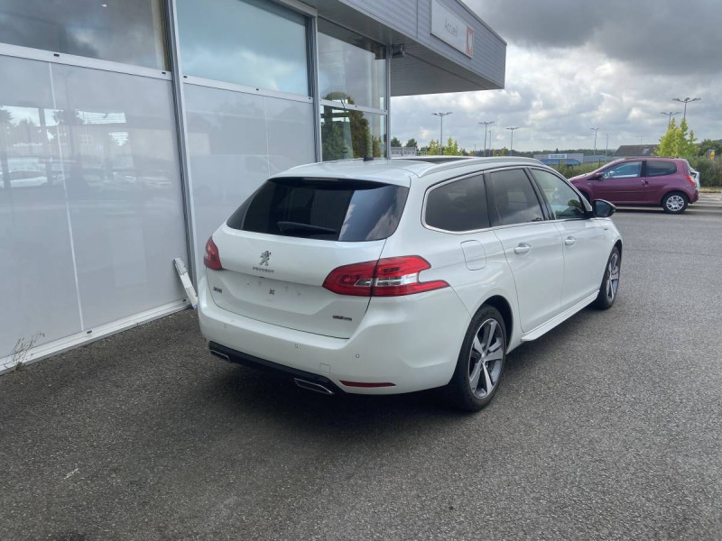 Photo 4 de l'offre de PEUGEOT 308 SW (2) 1.6 BlueHDi 120 S&S GT Line à 14790€ chez Carlyss automobiles Vitré