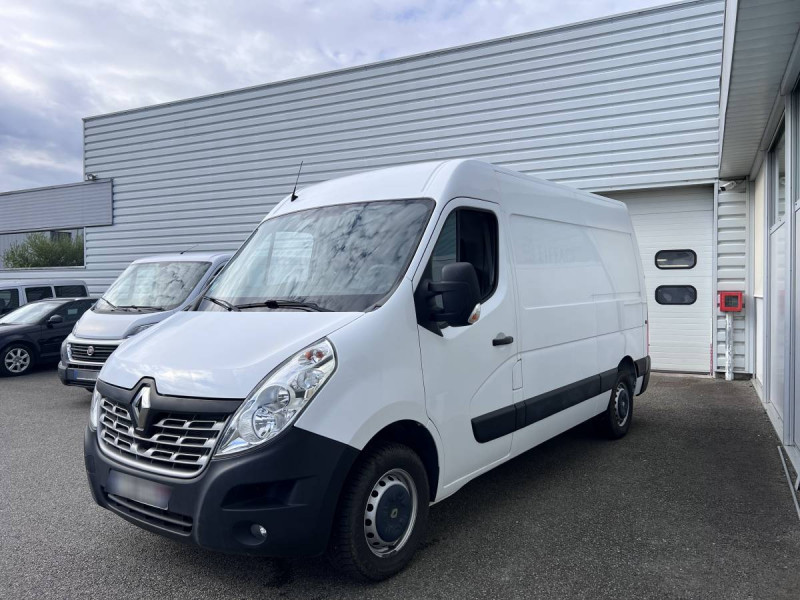 Photo 2 de l'offre de Renault Master (3) FG Tr GCF F3300 L2H2 dCi 135 à 17790€ chez Carlyss automobiles Vitré