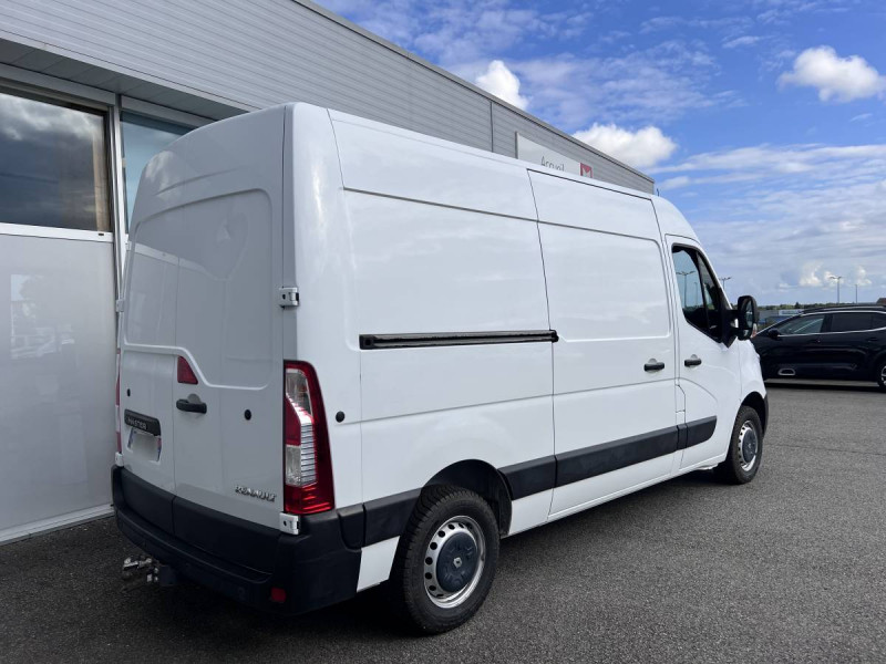 Photo 4 de l'offre de Renault Master (3) FG Tr GCF F3300 L2H2 dCi 135 à 17790€ chez Carlyss automobiles Vitré