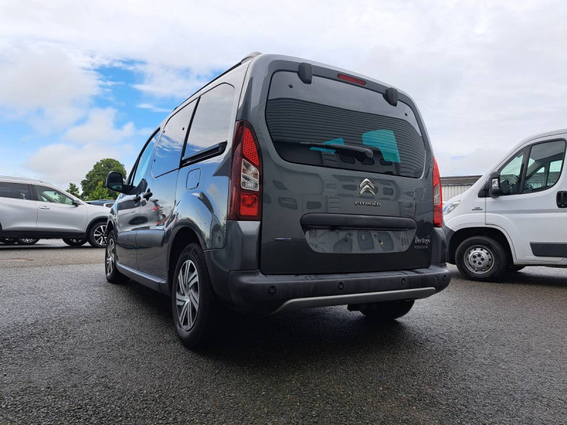 Photo 5 de l'offre de Citroën Berlingo Multispace (2) BlueHDi 120 S&S BVM6 Shine à 16990€ chez Carlyss automobiles Vitré