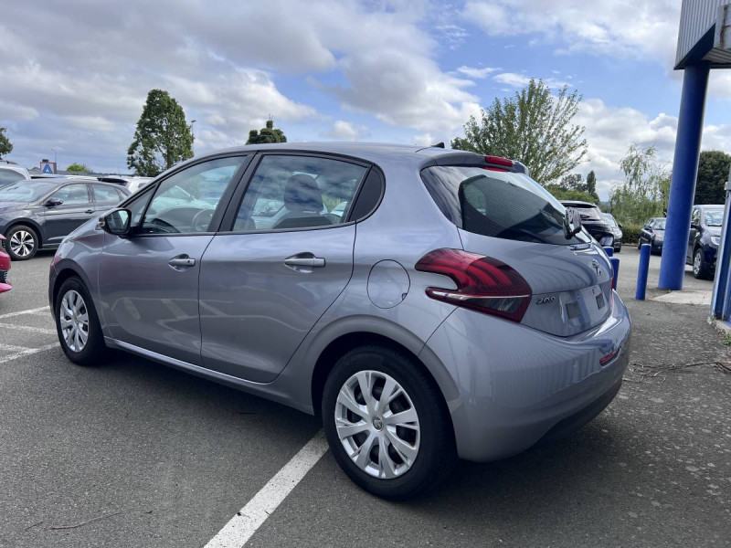 Photo 4 de l'offre de PEUGEOT 208 BLUEHDI 100 S&S ACTIVE à 9490€ chez Carlyss automobiles Vitré