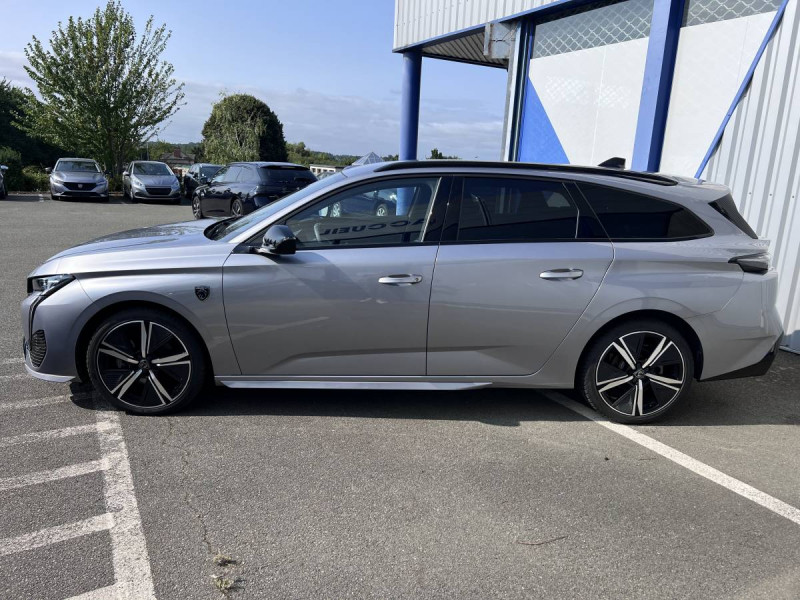 Photo 3 de l'offre de Peugeot 308 SW (3) BlueHDi 130 EAT 8 GT à 28990€ chez Carlyss automobiles Vitré