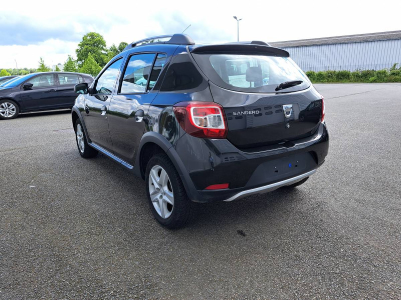 Photo 4 de l'offre de Dacia Sandero (2) Stepway Ambiance TCe 90 à 8490€ chez Carlyss automobiles Vitré