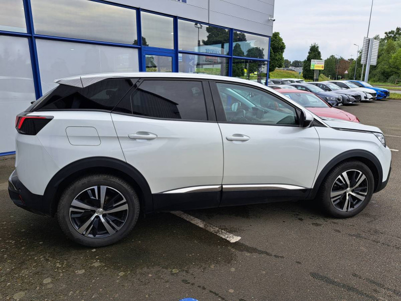 Photo 3 de l'offre de PEUGEOT 3008 1.6 BlueHDi 120 S&S Allure à 14990€ chez Carlyss automobiles Vitré