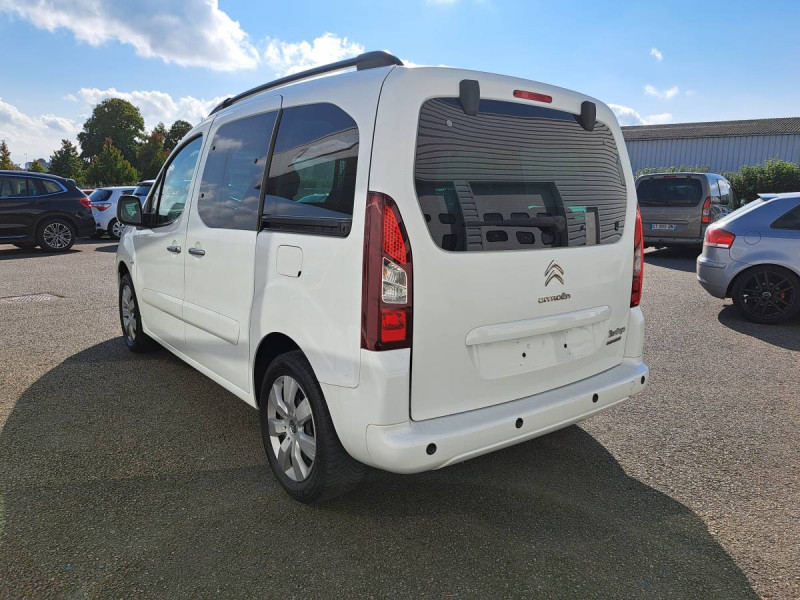 Photo 6 de l'offre de Citroën Berlingo Multispace (2) BlueHDi 100 BVM Feel à 13290€ chez Carlyss automobiles Vitré