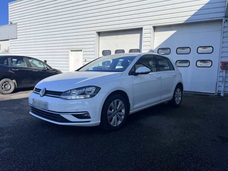 Photo 2 de l'offre de VOLKSWAGEN Golf (7) 1.6 TDI 115 BVM5 Confortline BMT à 14790€ chez Carlyss automobiles Vitré