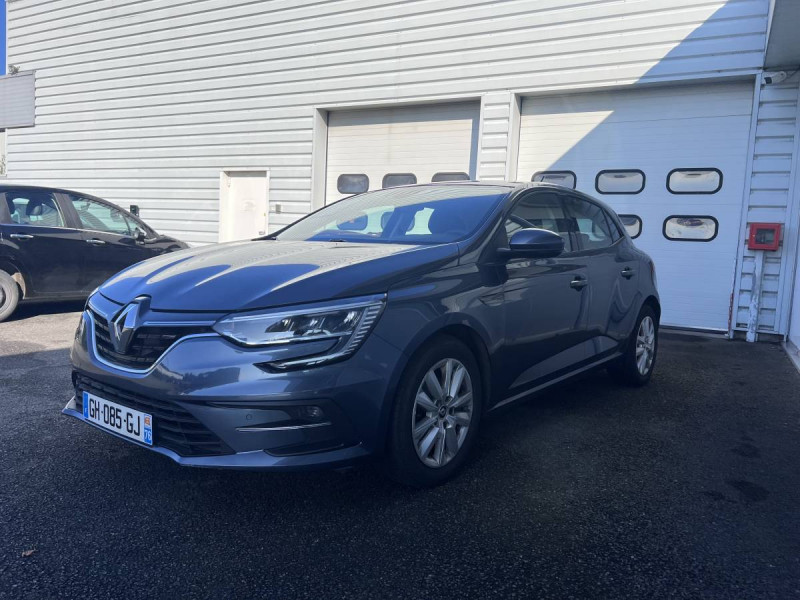 Photo 21 de l'offre de Renault Mégane Berline (4) Business Blue dCi 115 EDC à 15990€ chez Carlyss automobiles Vitré