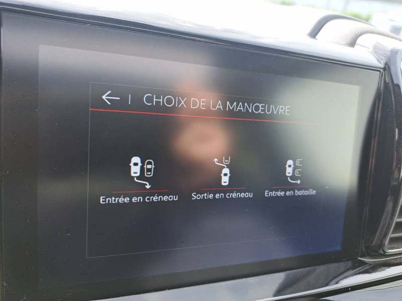 Photo 12 de l'offre de CITROEN C5 Aircross BlueHDi 180 S&S EAT8 Shine à 25990€ chez Carlyss automobiles Vitré