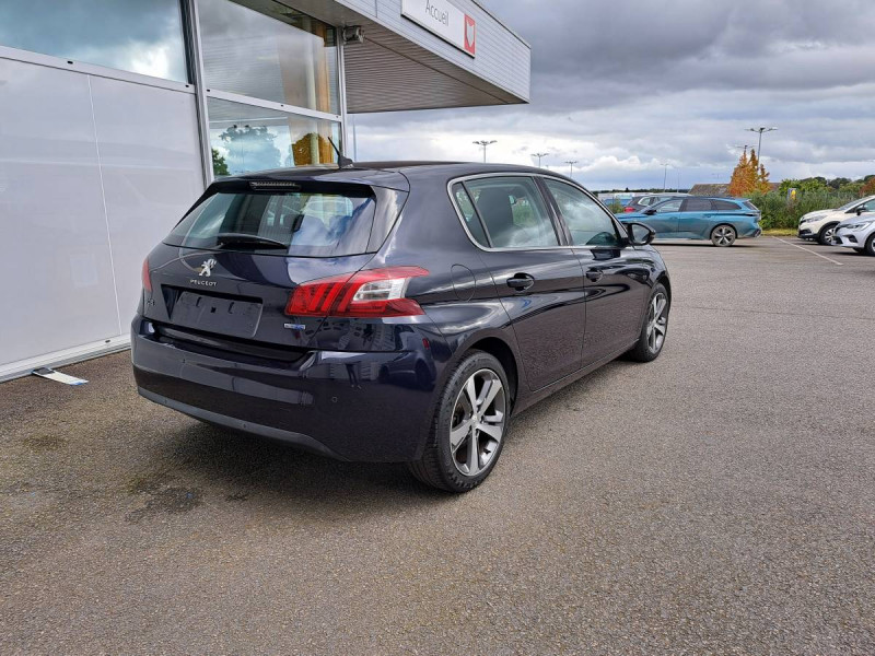 Photo 3 de l'offre de PEUGEOT 308 (2) 2.0 BlueHDi 150 S&S Allure à 13490€ chez Carlyss automobiles Vitré