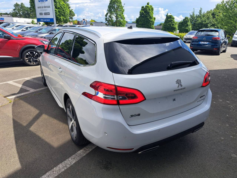 Photo 3 de l'offre de PEUGEOT 308 SW (2) BlueHDi 130 EAT8 S&S SW GT LINE à 17490€ chez Carlyss automobiles Vitré