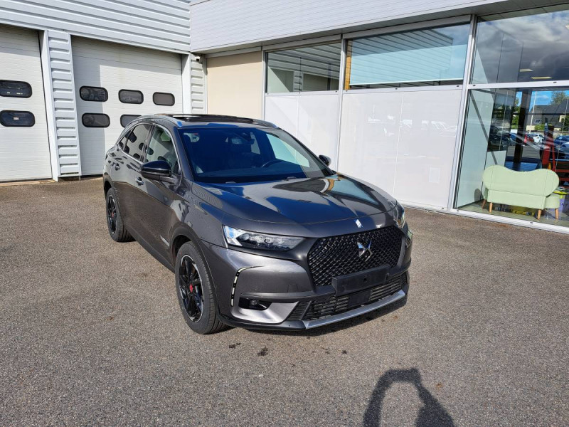 Photo 1 de l'offre de DS DS 7 Crossback BlueHDi 180 Automatique PERFORM Line à 29990€ chez Carlyss automobiles Vitré