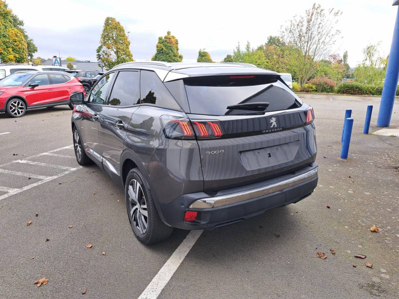 Photo 3 de l'offre de PEUGEOT 3008 (2) BlueHDi 130 S&S EAT8 Allure Pack à 19490€ chez Carlyss automobiles Vitré