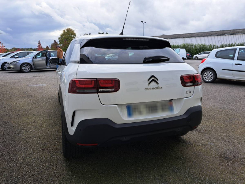 Photo 3 de l'offre de CITROEN C4 Cactus BlueHDi 100 S&S BVM6 Shine Business à 11990€ chez Carlyss automobiles Vitré