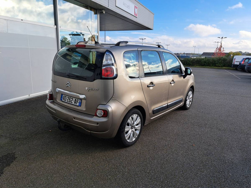 Photo 17 de l'offre de CITROEN C3 Picasso HDI 90 Aidream Exclusive à 4290€ chez Carlyss automobiles Vitré