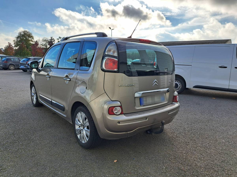 Photo 4 de l'offre de CITROEN C3 Picasso HDI 90 Aidream Exclusive à 4290€ chez Carlyss automobiles Vitré