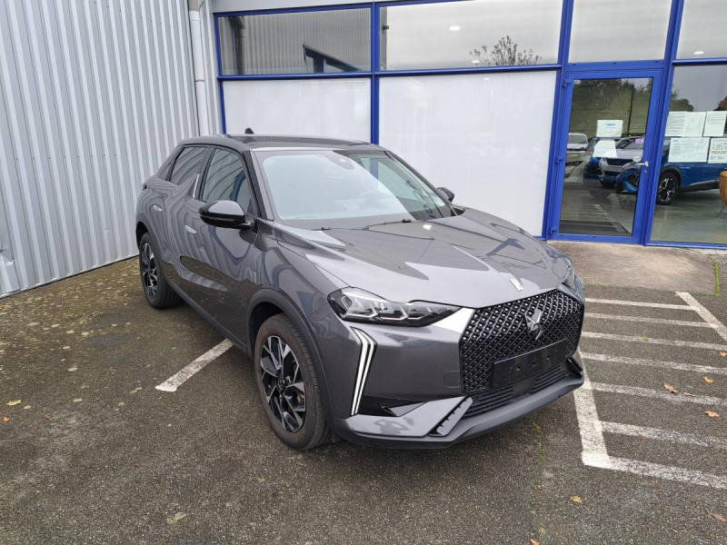 Ds DS 3 Crossback 1.5 BLUEHDI 130 AUTO RIVOLI Diesel Gris foncé Occasion à vendre