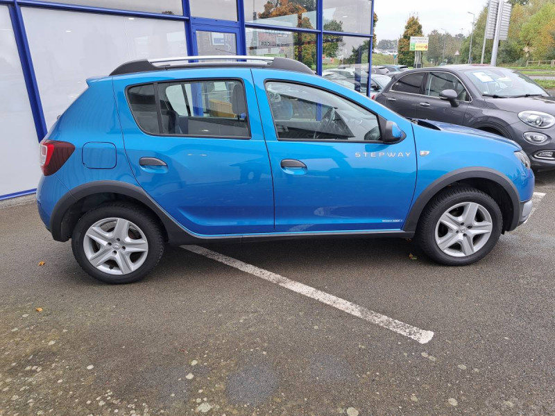 Photo 4 de l'offre de Dacia Sandero (2) Stepway Prestige TCe 90 à 9790€ chez Carlyss automobiles Vitré