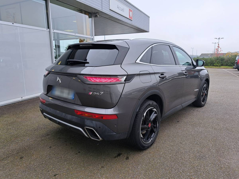 Photo 3 de l'offre de DS DS 7 Crossback BlueHDi 180 Automatique PERFORM Line à 18490€ chez Carlyss automobiles Vitré