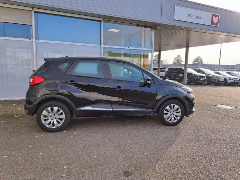 Photo 2 de l'offre de RENAULT Captur Busines Energy dCi 90 EDC à 12990€ chez Carlyss automobiles Vitré