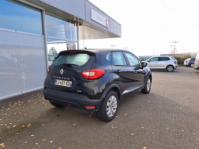 Photo 23 de l'offre de RENAULT Captur Busines Energy dCi 90 EDC à 12990€ chez Carlyss automobiles Vitré