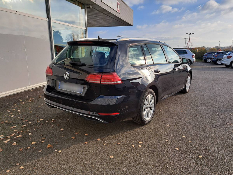 Photo 3 de l'offre de Volkswagen Golf SW (7) 1.6 TDI 115 Confortline Business à 15990€ chez Carlyss automobiles Vitré