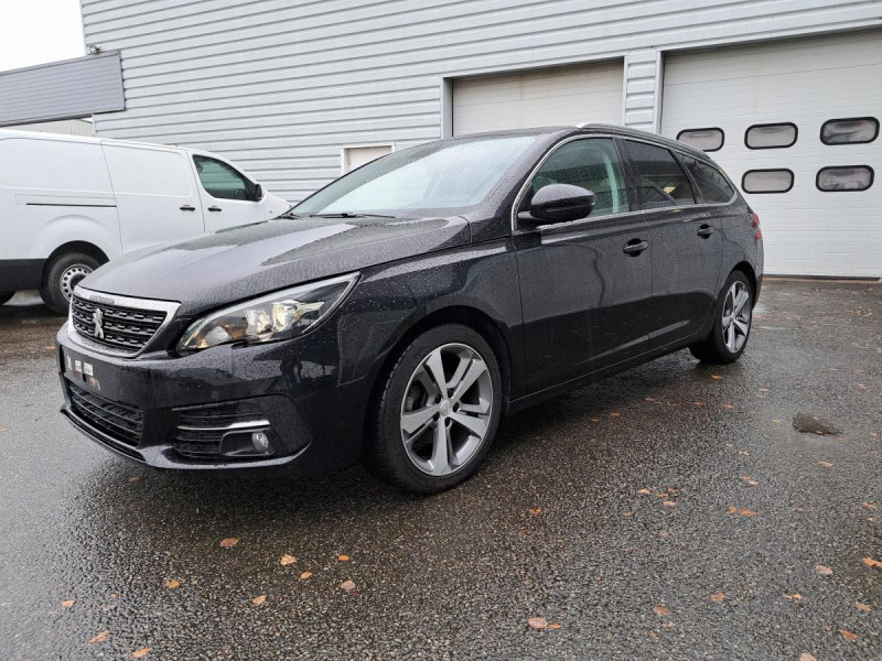 Photo 5 de l'offre de PEUGEOT 308 SW (2) BlueHDi 130 S&S Allure à 13790€ chez Carlyss automobiles Vitré