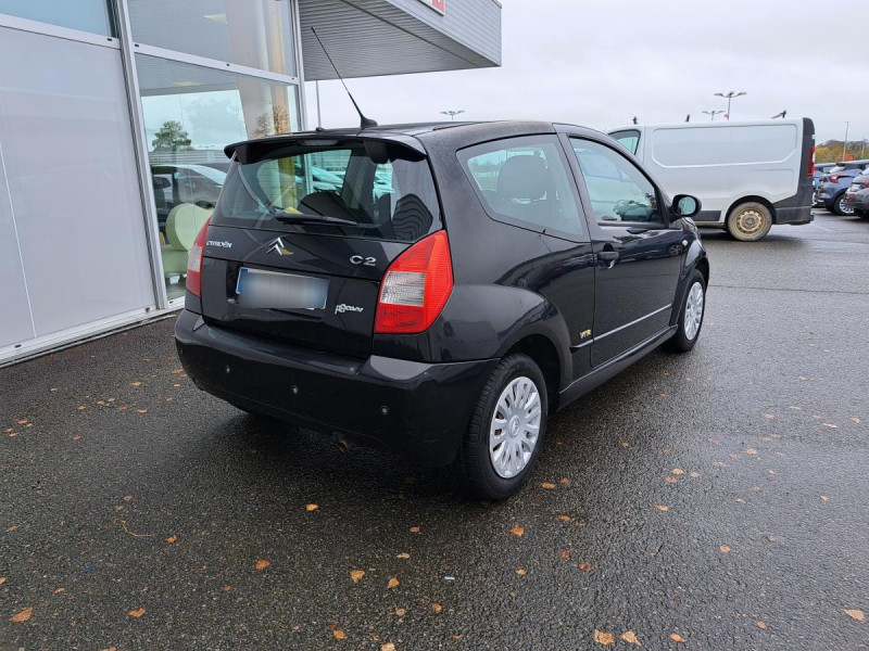 Photo 3 de l'offre de CITROEN C2 1.1i à 4990€ chez Carlyss automobiles Vitré