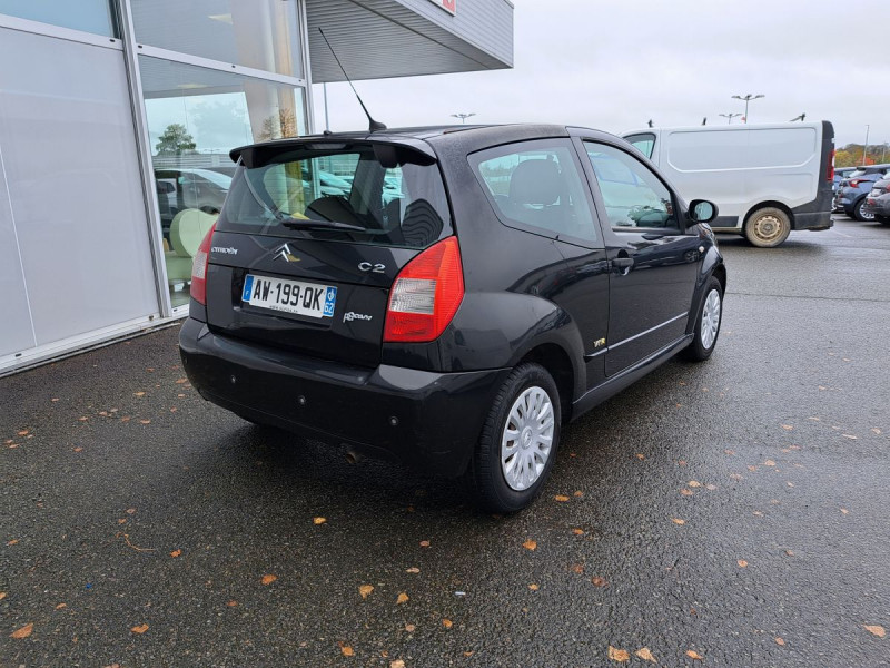 Photo 14 de l'offre de CITROEN C2 1.1i à 4990€ chez Carlyss automobiles Vitré