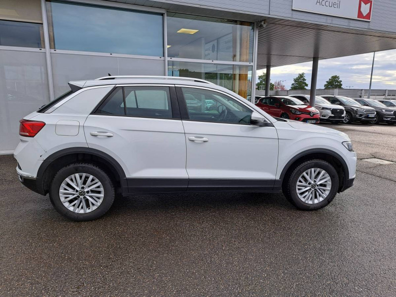 Photo 2 de l'offre de VOLKSWAGEN T-Roc 1.6 TDI 115 LOUNGE BUSINESS à 19490€ chez Carlyss automobiles Vitré