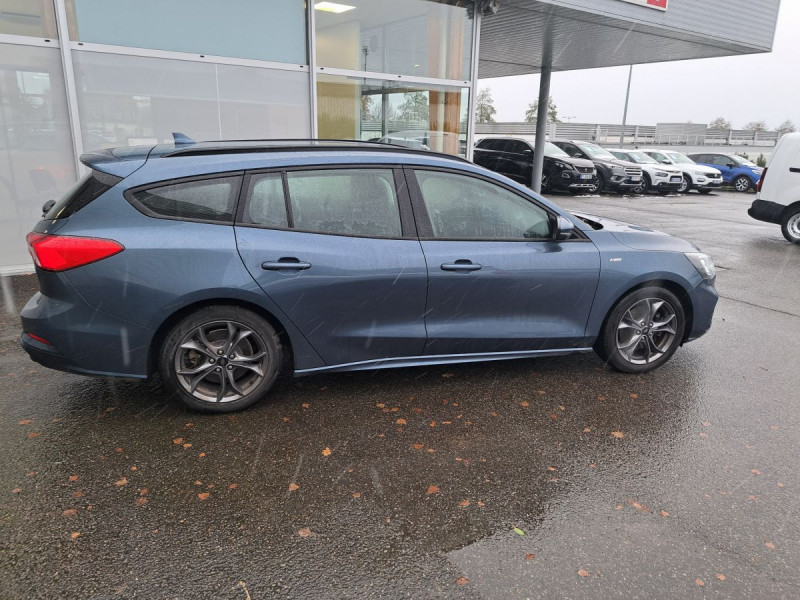 Photo 3 de l'offre de Ford Focus SW (4) 1.5 EcoBlue 120ch St-Line à 13990€ chez Carlyss automobiles Vitré