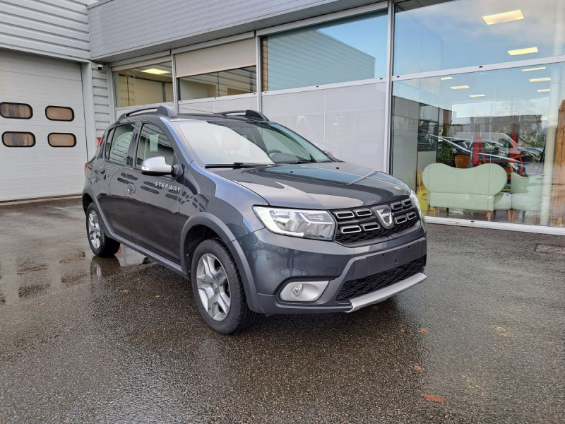 Dacia Sandero (2) Stepway TCe 90 E6C Essence Gris foncé Occasion à vendre