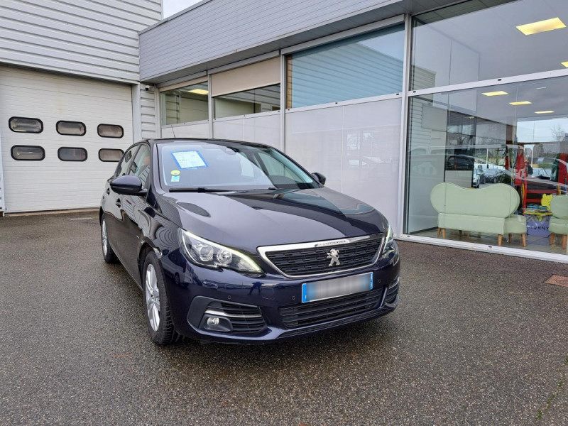 Photo 1 de l'offre de PEUGEOT 308 (2) BlueHDi 130 EAT6 S&S ACTIVE BUSINESS à 12490€ chez Carlyss automobiles Vitré