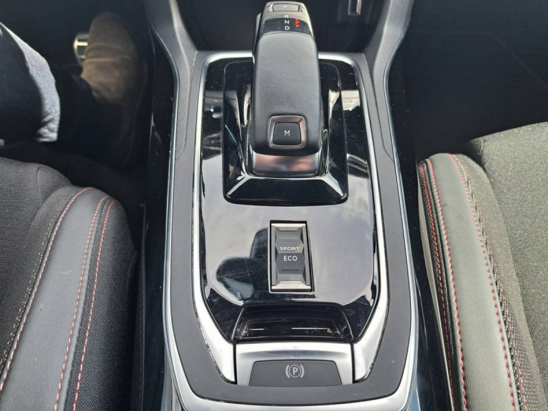 Photo 17 de l'offre de PEUGEOT 308 SW (2) BlueHDi 130 EAT8 S&S SW GT LINE à 15990€ chez Carlyss automobiles Vitré