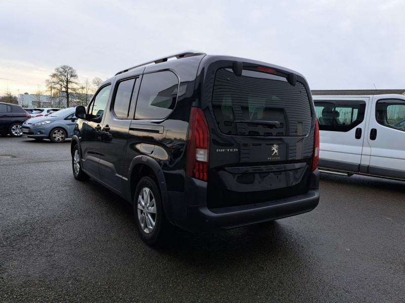 Photo 4 de l'offre de PEUGEOT Rifter BlueHDi 130 S&S Long Allure à 19490€ chez Carlyss automobiles Vitré