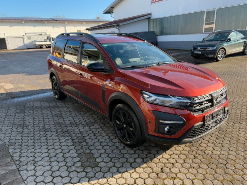 Photo 2 de l'offre de Dacia Jogger 5 Places Extreme+ Tce 110 à 15490€ chez Carlyss automobiles Vitré