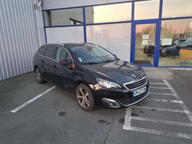 Peugeot 308 SW (2) 1.2 Puretech S&S 130 Allure Essence Noir Occasion à vendre