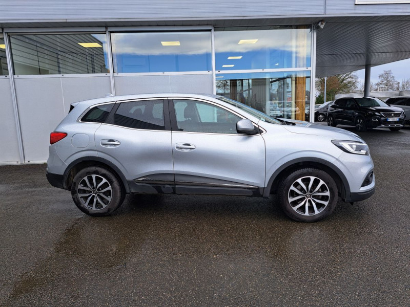 Photo 2 de l'offre de RENAULT Kadjar Business Blue dCi 115 EDC - 21 à 17990€ chez Carlyss automobiles Vitré