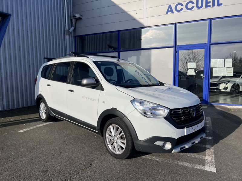 Dacia Lodgy 7 Places Stepway Blue dCi 115 E6U Diesel Blanc Occasion à vendre